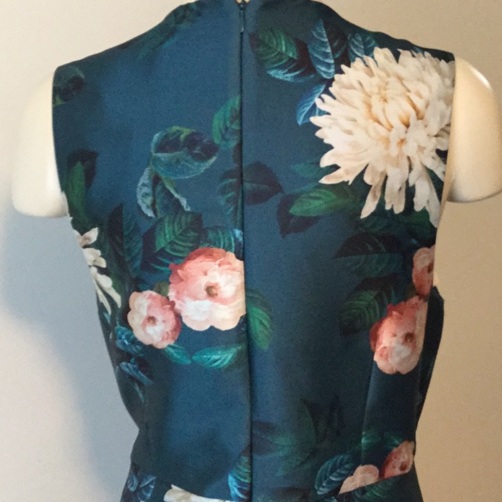SACHIN  Dharma Plunging Sleeveless Floral-Printed - Picture 3 of 8